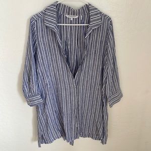 Foxcroft linen buttoned down, quarter sleeved long shirt. Coverup